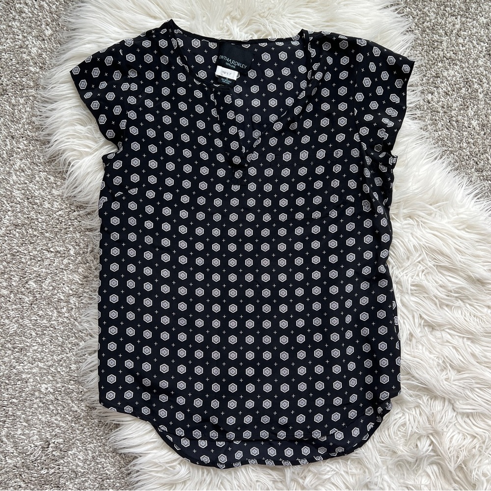 Cynthia Rowley 100% Silk Black White Print Blouse S
